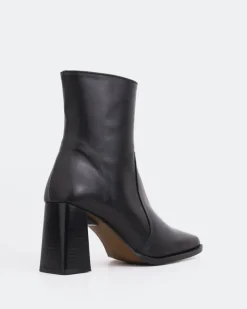 Ankle Boots-L'INTERVALLE Chard Black Leather