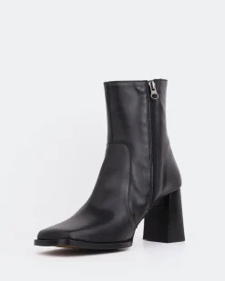 Ankle Boots-L'INTERVALLE Chard Black Leather