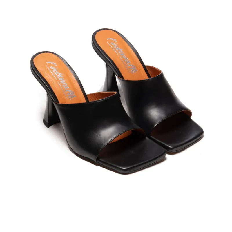 Mules-L'INTERVALLE Cythera Black Leather