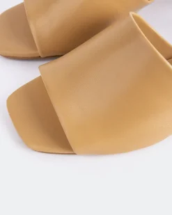Mid Heels-L'INTERVALLE Fortunata Camel Leather