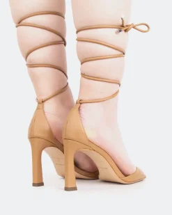 Strappy-L'INTERVALLE Lavo, Camel Leather/Cuir Chameau