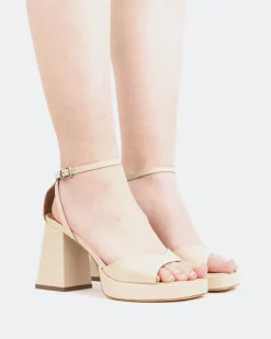 Platform-L'INTERVALLE Pujol, Vanilla Leather/Cuir Vanille