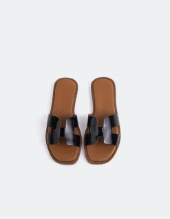 Flats-L'INTERVALLE Valmy Black Patent